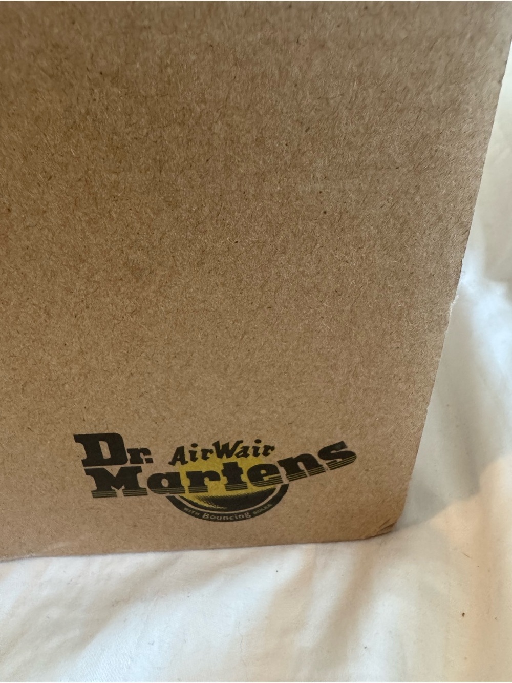 Dr. Martens Dorrian FL Black Hydro Leather Winter Boots NIB Size US W8/M7 - Picture 7 of 7